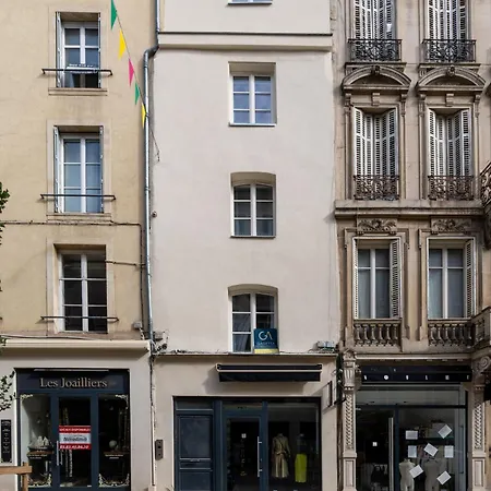 L'eclat De Gambetta - Place Stanislas - 6 Pers Appartement